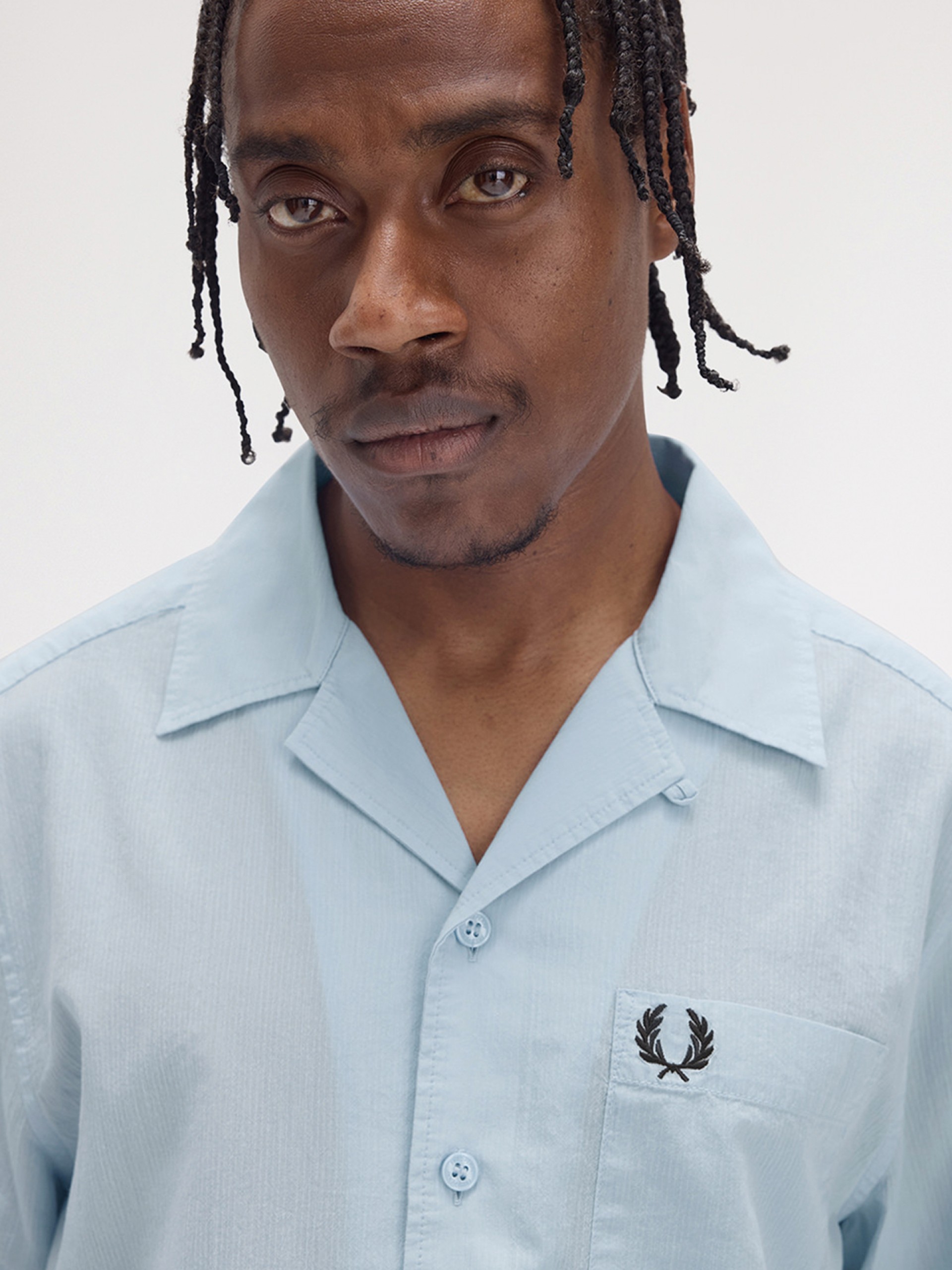 Camisa Fred Perry Lightweight Texture Revere Collar Azul Claro