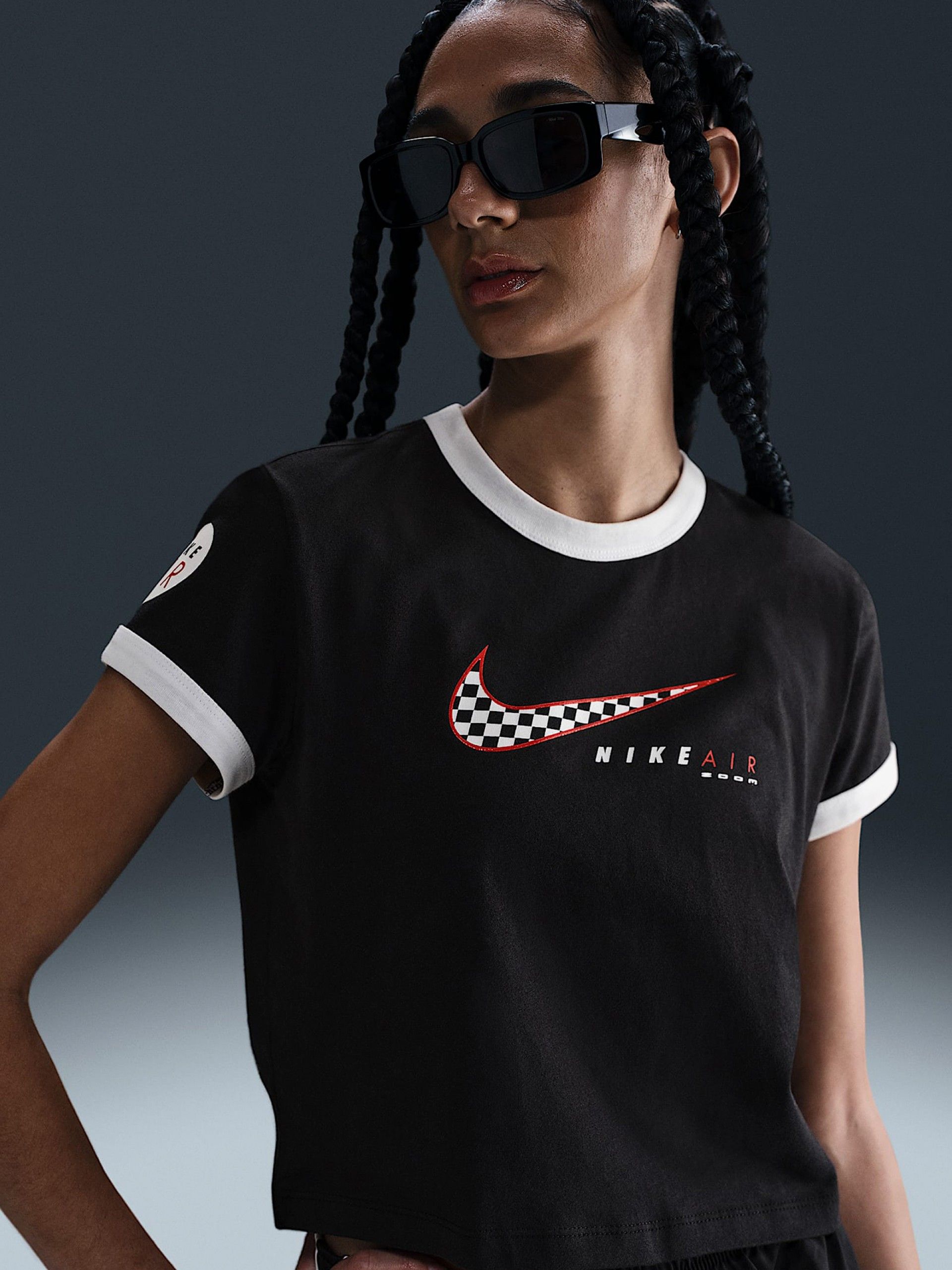 T-shirt Nike Sportswear Club Preta Para Mulher