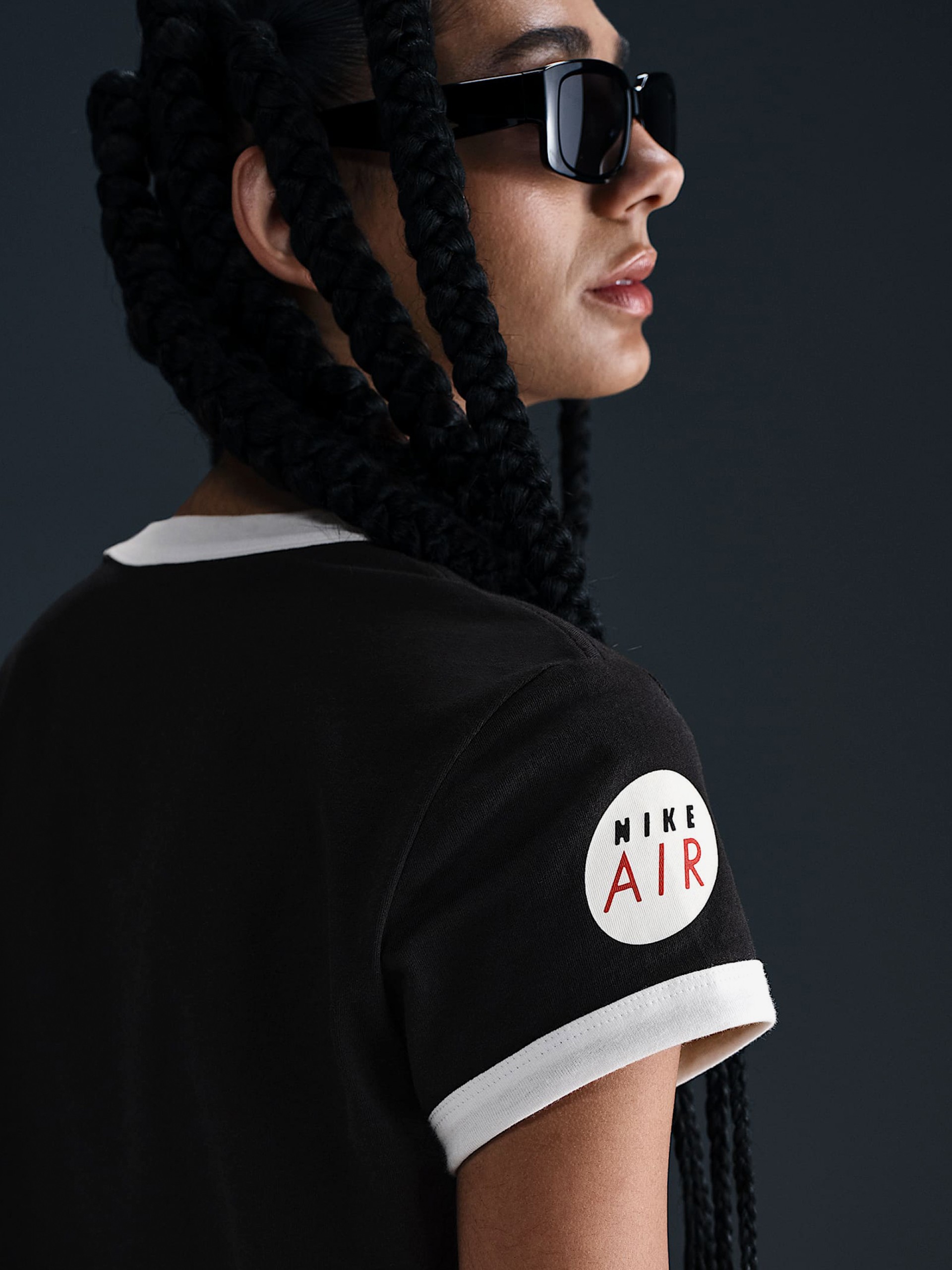 Camiseta Nike Sportswear Club Negra Para Mujer