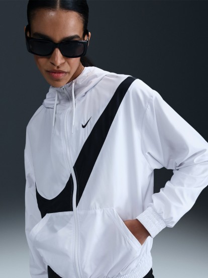 Casaco com Capuz Nike Sportswear Classic Loose Proteo UV Branco Para Mulher