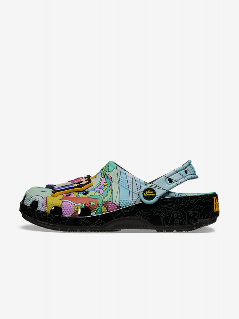 Sandlias Crocs Classic The Beatles Love Pretas e Multicor