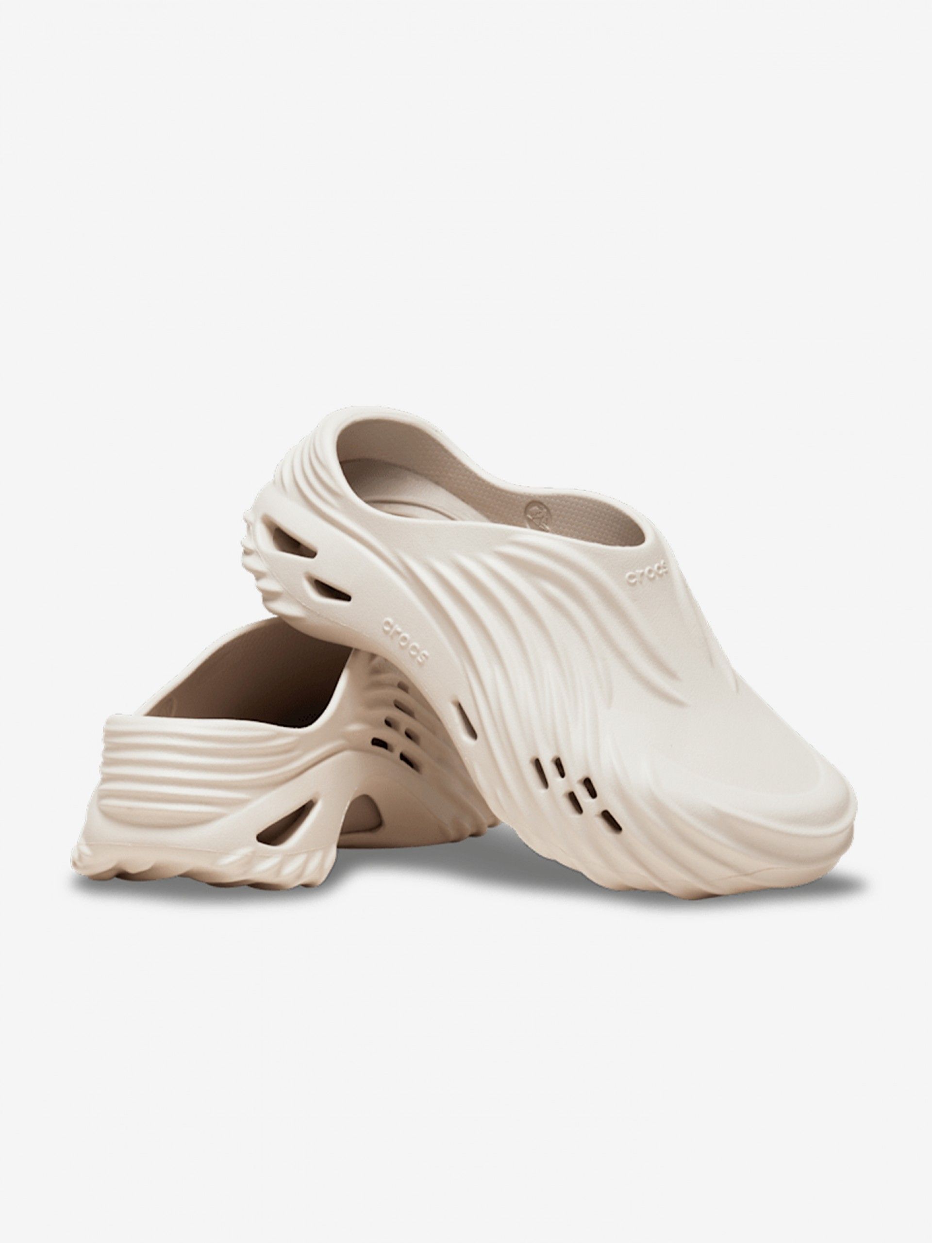Chanclas Crocs Echo Wave Beige