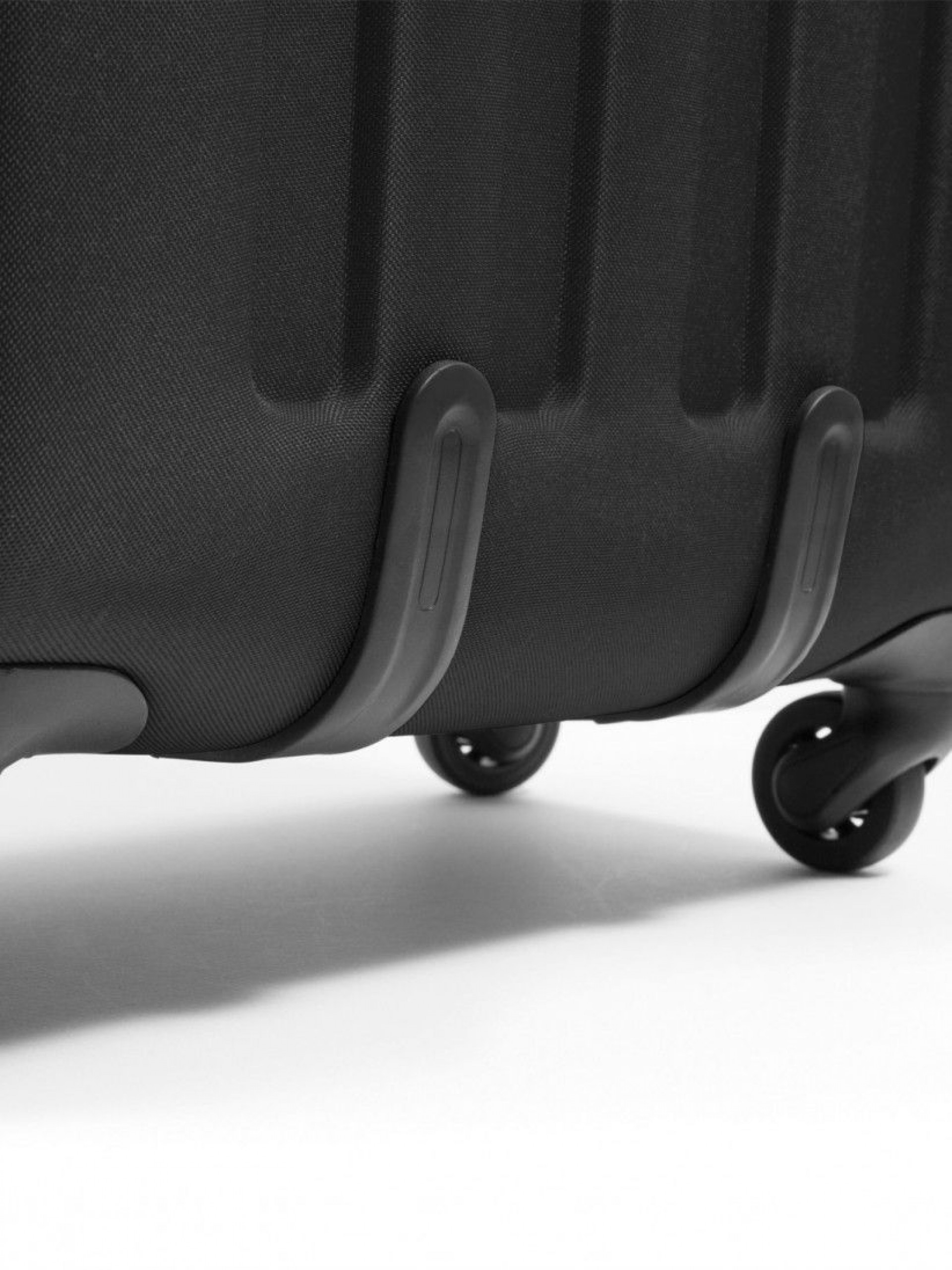 Maleta Eastpak Tranzshell S Negra