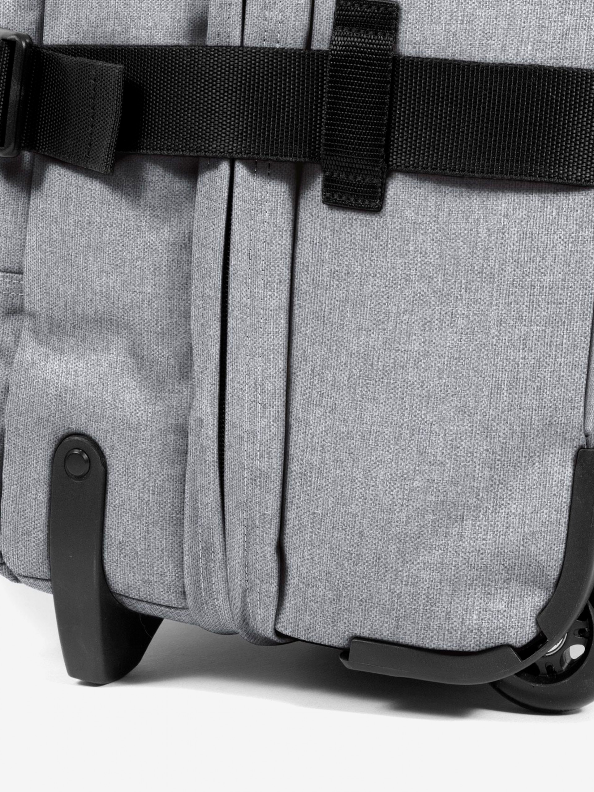 Eastpak Tranverz S Grey Suitcase