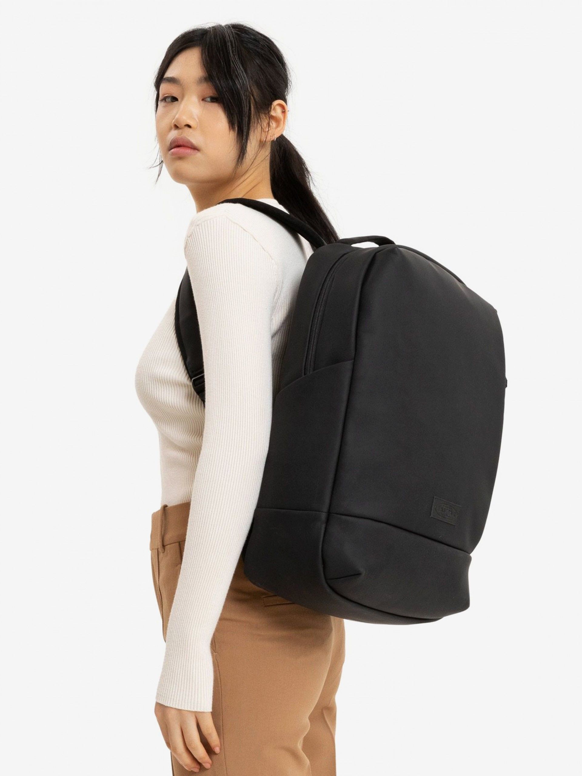 Mochila Eastpak Tecum F M Negro Mate
