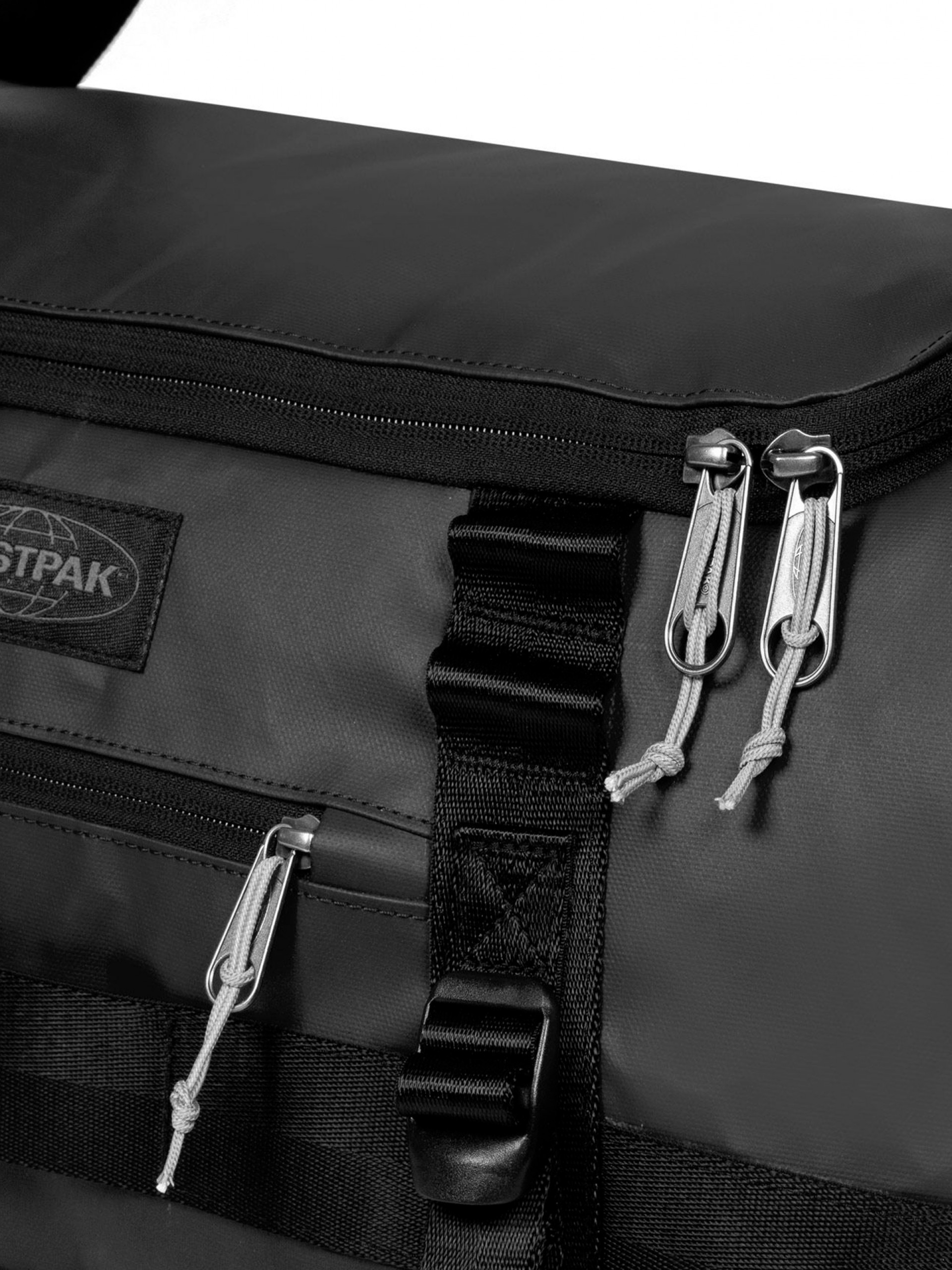 Bolsa de Viaje Eastpak Duffel Pack S Negra