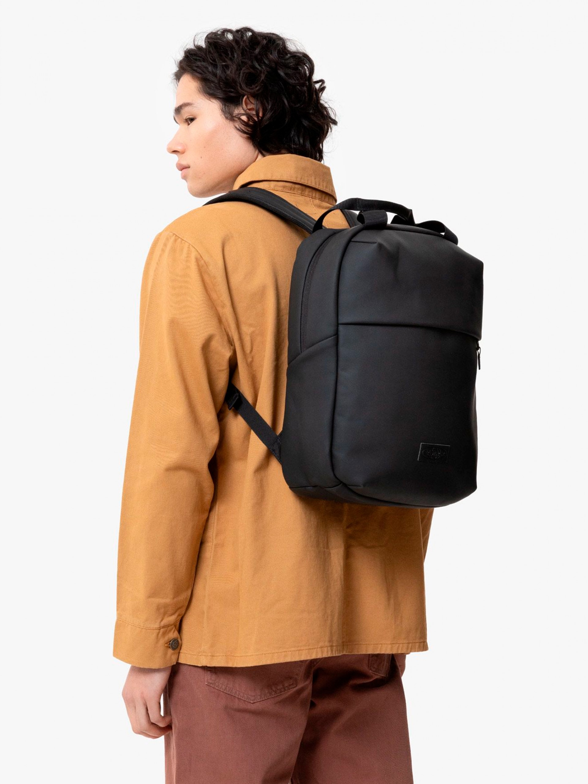 Mochila Eastpak Tecum Tote Negro Mate