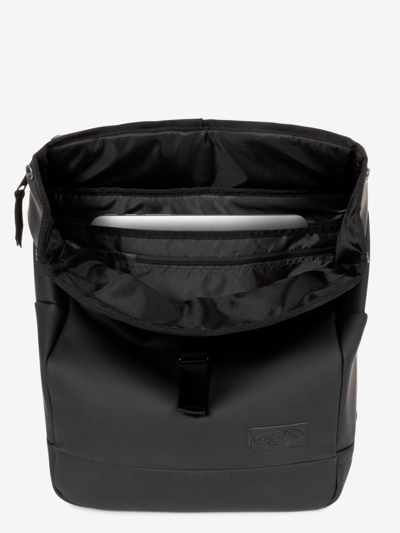 Mochila Eastpak Yarin Repelente Preta