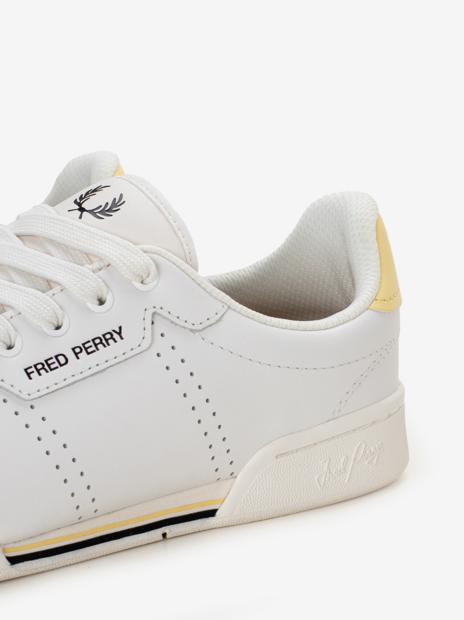 Zapatillas Fred Perry B722 De Piel Blancas y Amarillas
