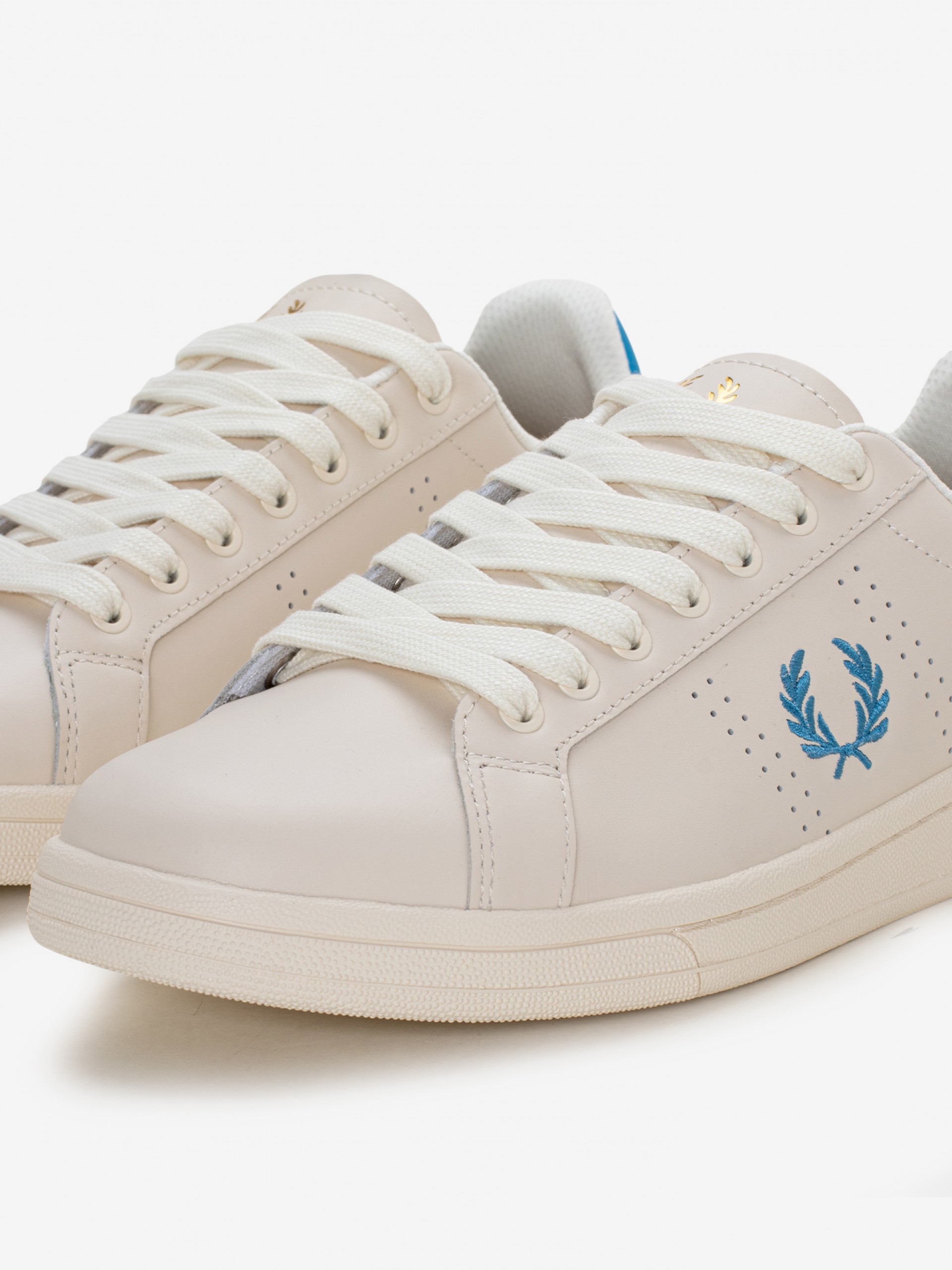 Sapatilhas Fred Perry B721 Em Pele Bege e Azuis