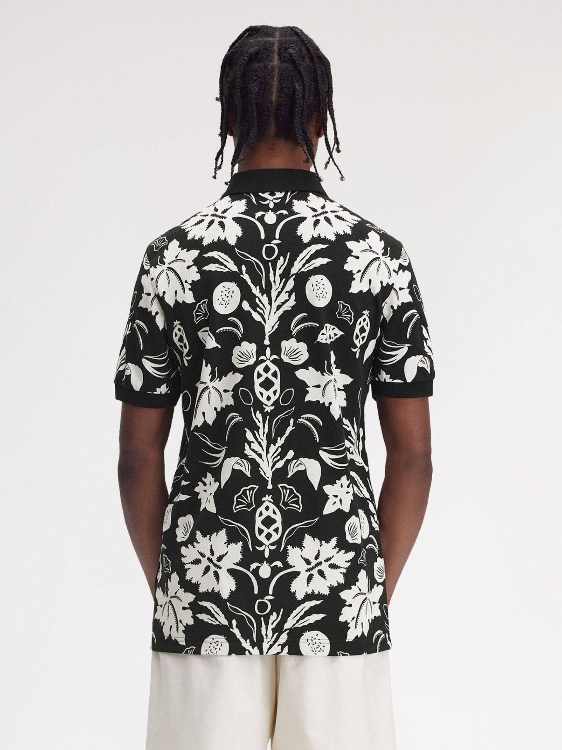 Polo Fred Perry Botanical Print Negro y Blanco