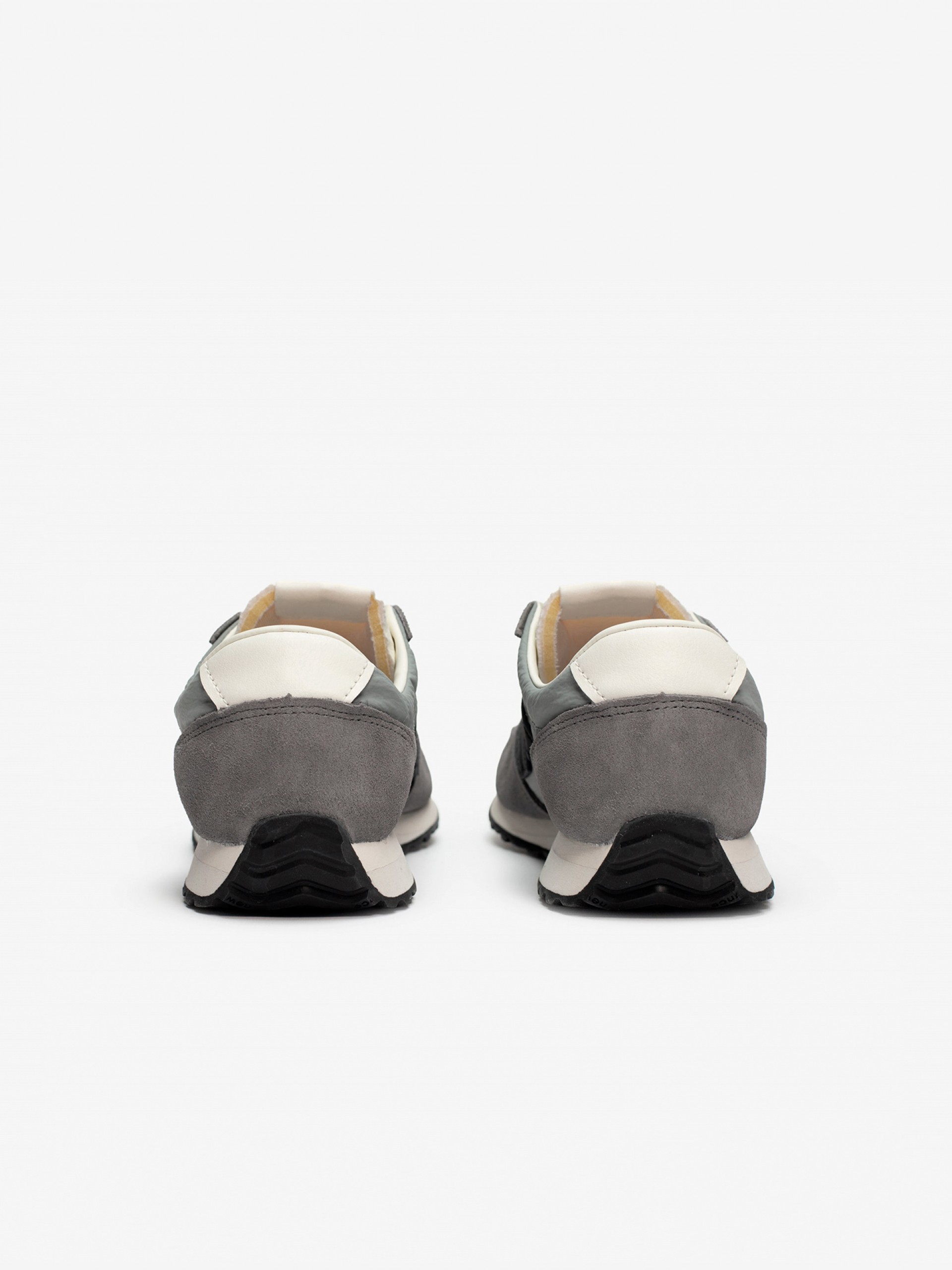 Sapatilhas New Balance U471 V1 Cinzentas