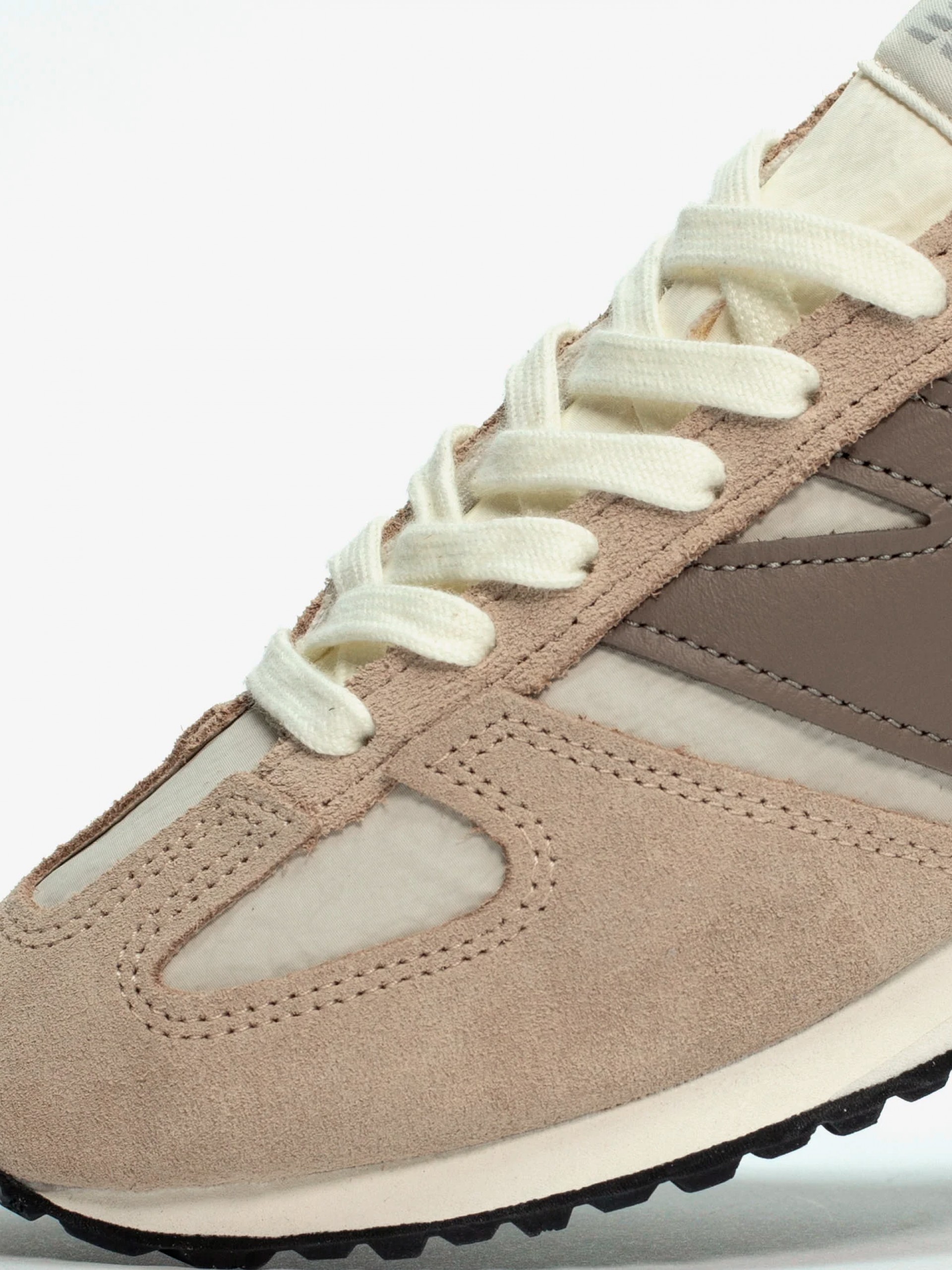 Sapatilhas New Balance U471 V1 Bege