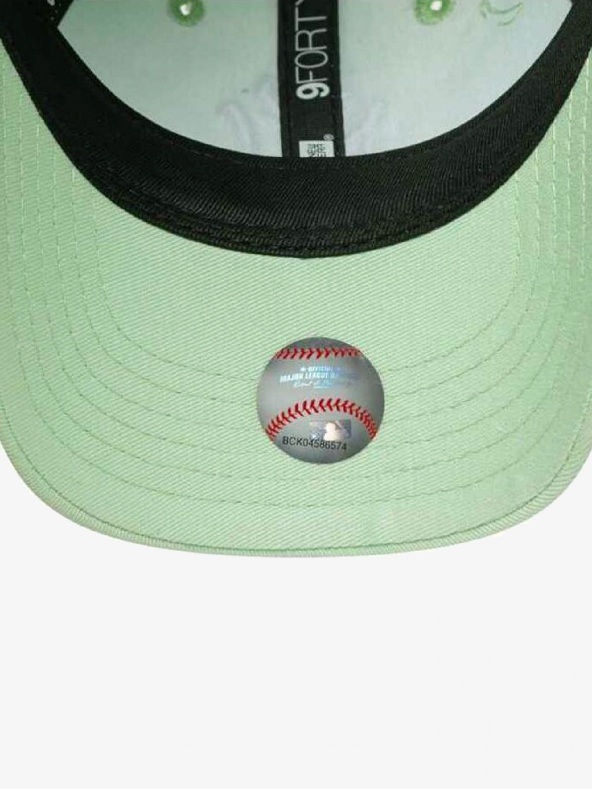 New Era League Essential New York Yankees 9FORTY Toddler Green Cap