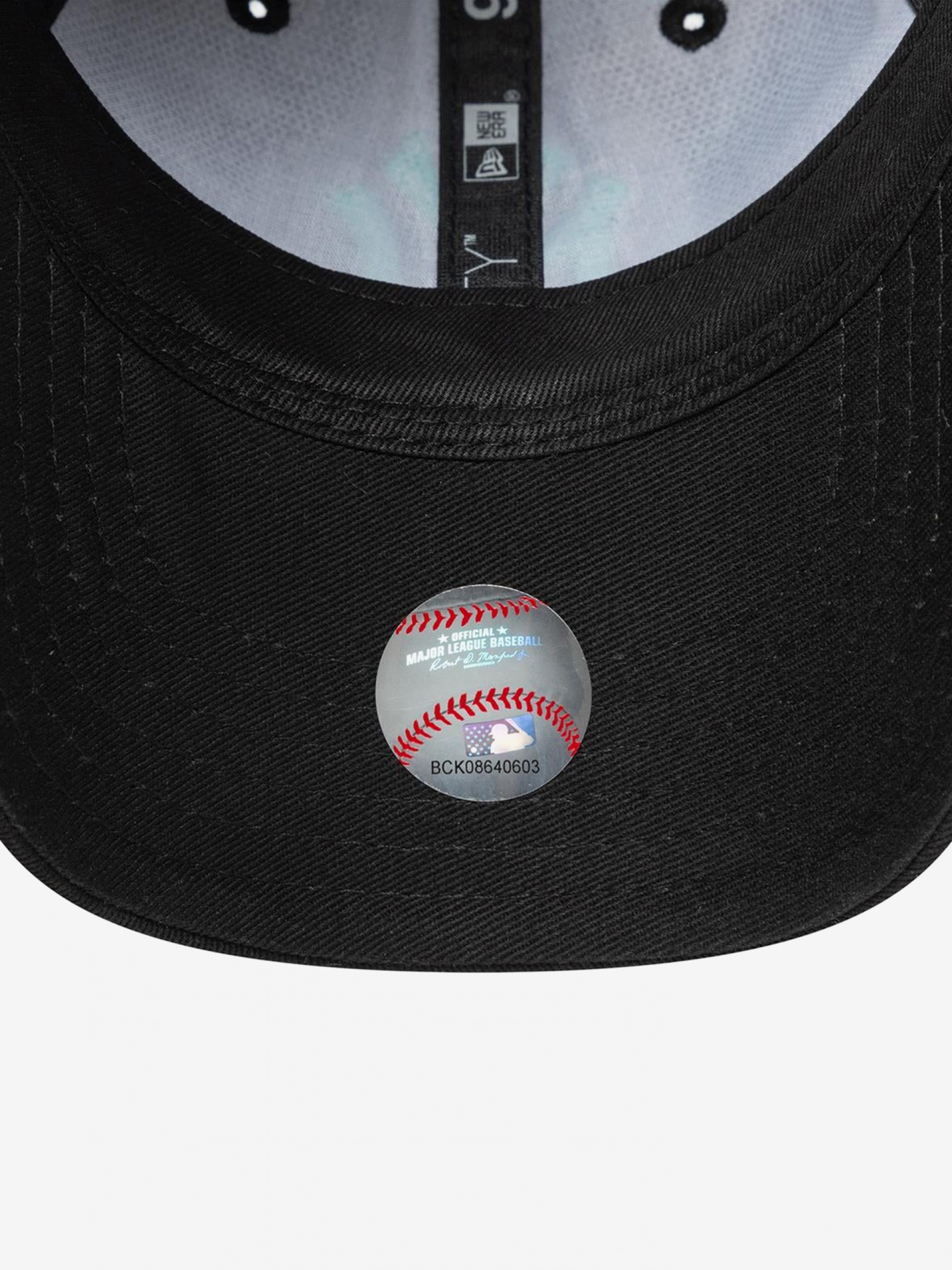 New Era League Essential New York Yankees 9FORTY Toddler Black Cap