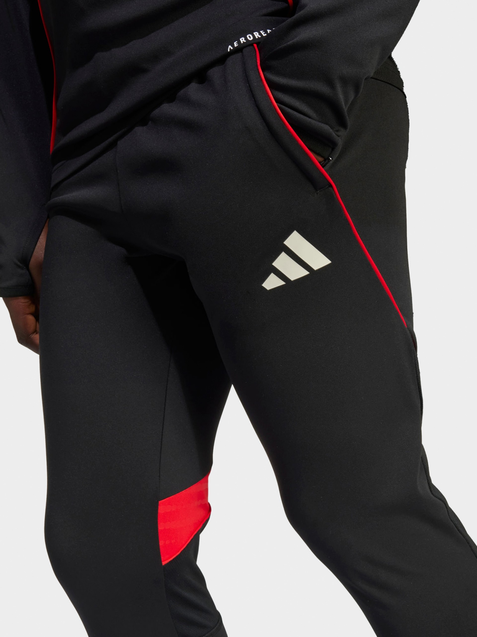 Pantalones de Entrenamiento Adidas S. L. Benfica Tiro Competition Junior 25/26