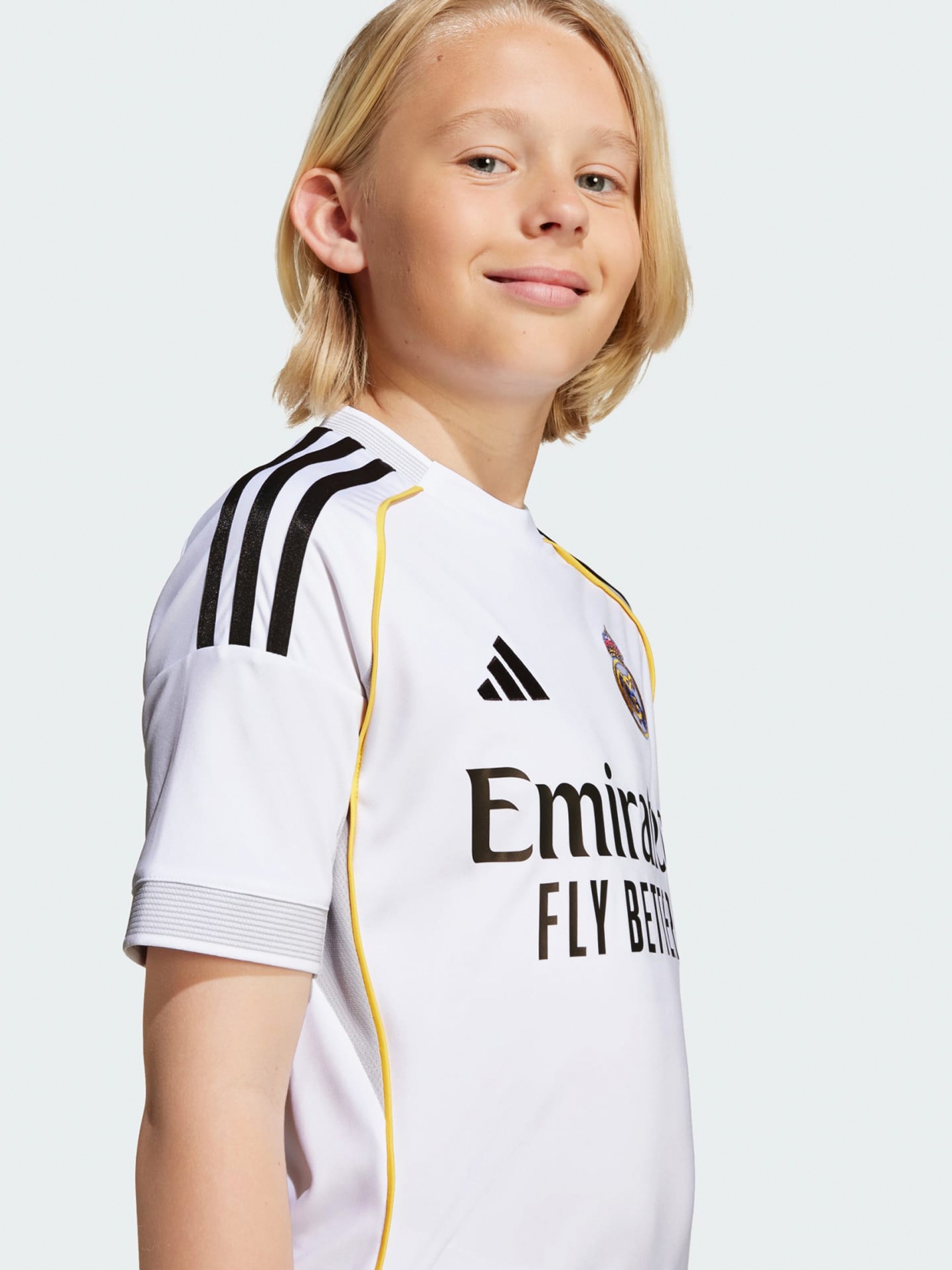 Equipación Adidas Real Madrid Principal Junior 25/26