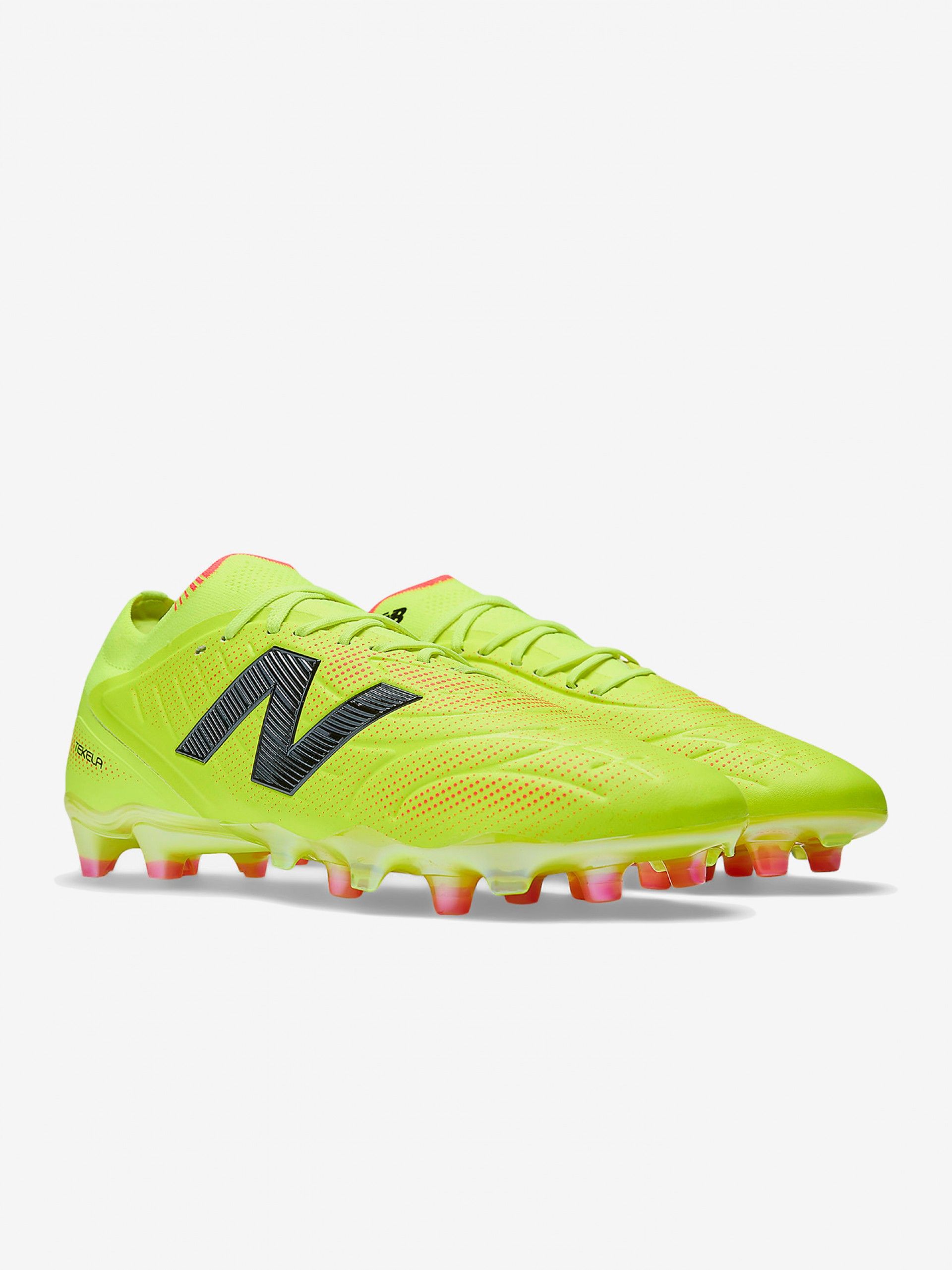 Chuteiras New Balance Tekela Elite Low Laced V5 FG