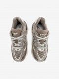 Sapatilhas New Balance PC9060 V1 Castanhas e Bege