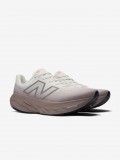 Zapatillas New Balance Fresh Foam X 1080 v14 Grises y Blancas Para Mujer