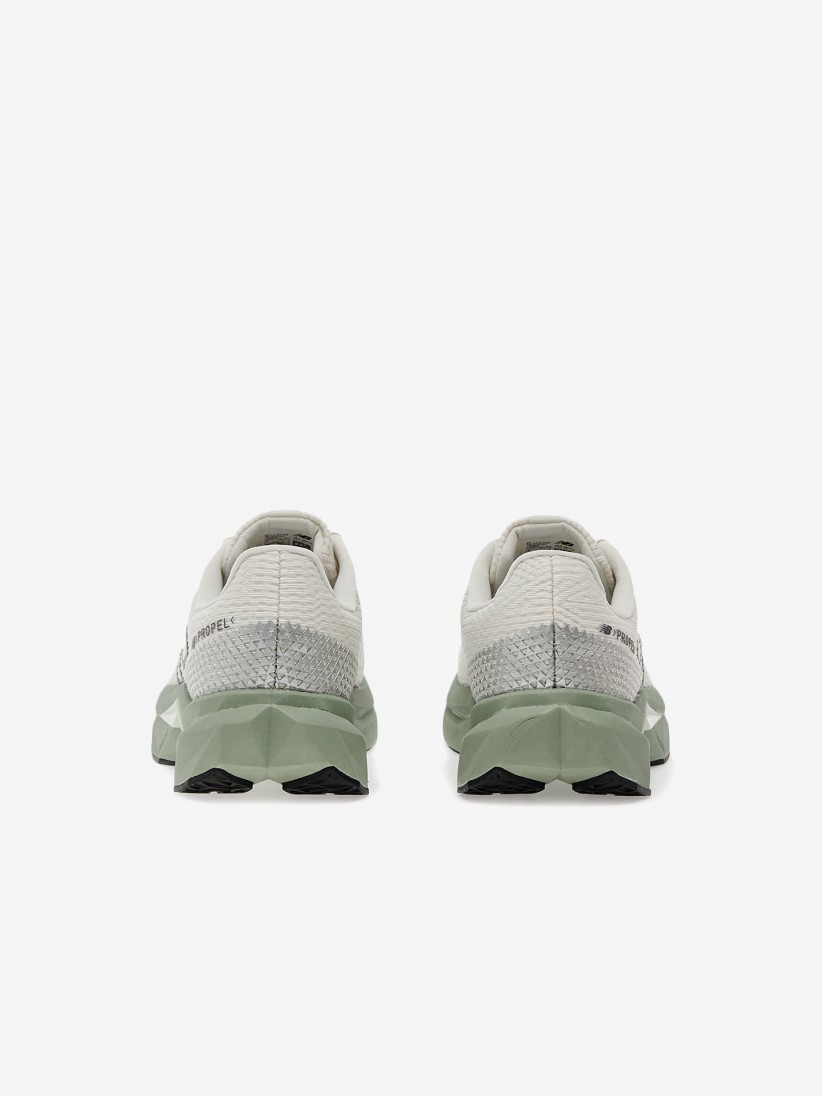 Zapatillas de Running New Balance Fuelcell Propel v5 Beige y Verdes Para Hombre