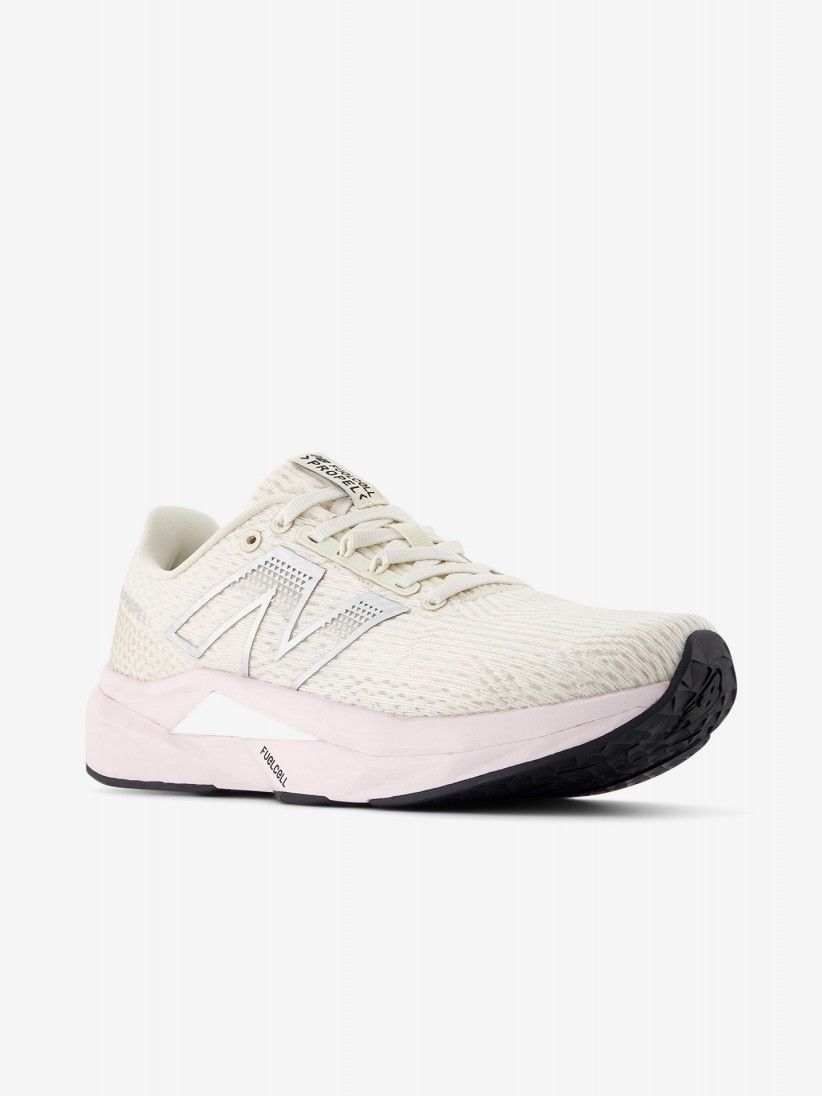 Sapatilhas de Running New Balance Fuelcell Propel v5 Bege e Rosa Para Mulher