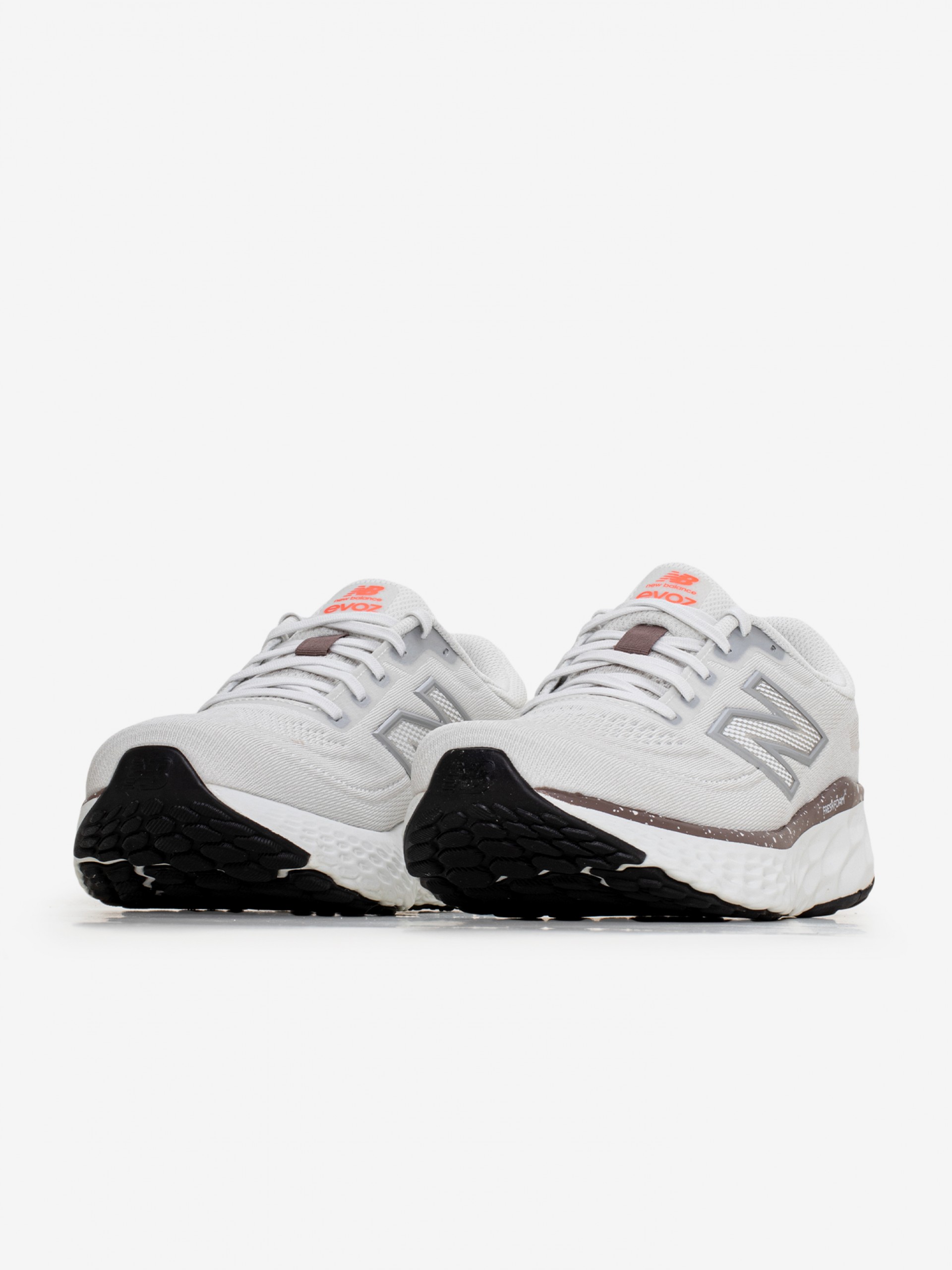 Zapatillas New Balance Fresh Foam X EVOZ v4 Gris Para Mujer