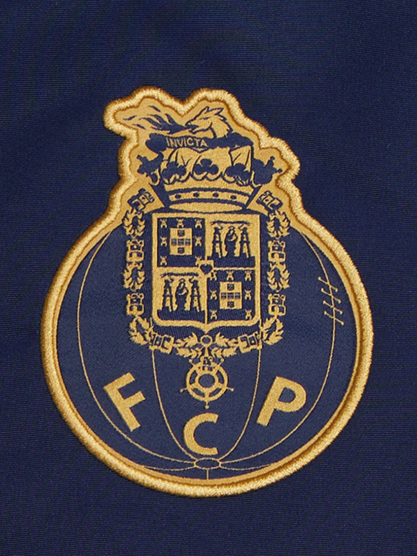 Casaco com Capuz New Balance F. C. Porto EP25/26