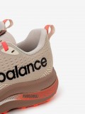 Sapatilhas de Running New Balance Fuelcell Supercomp Trail Camel e Salmo Para Homem