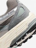Sapatilhas Nike P-6000 Cinzentas e Verdes Para Homem