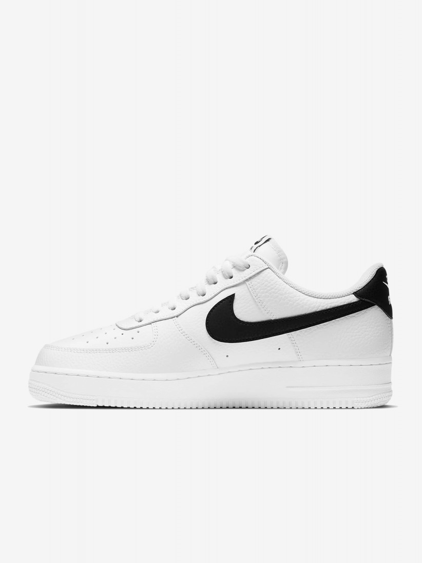 Sapatilhas Nike Air Force 1 07 Brancas e Pretas Para Homem