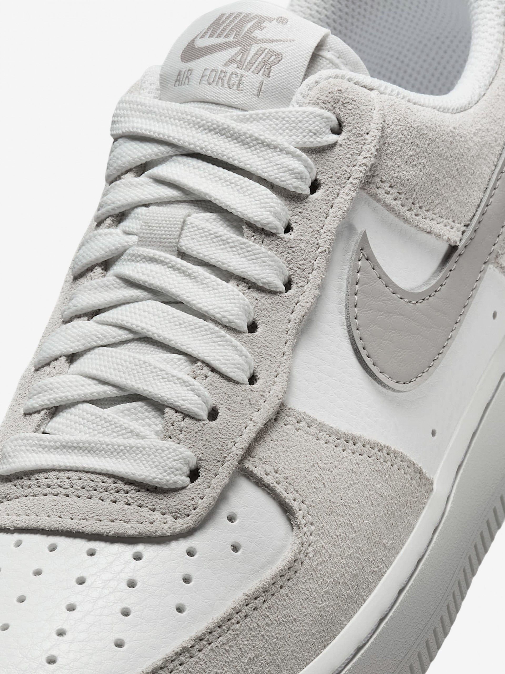 Sapatilhas Nike Air Force 1 Low Cinzentas e Brancas Para Mulher