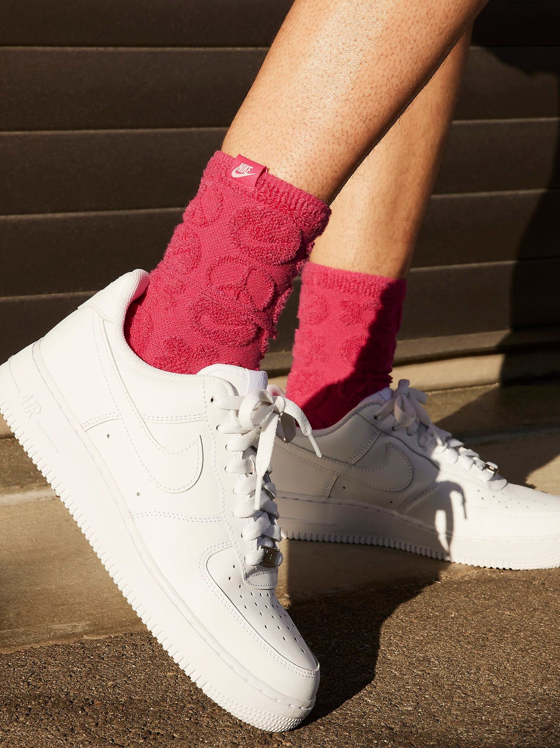 Sapatilhas Nike Air Force 1 07 Brancas Para Mulher