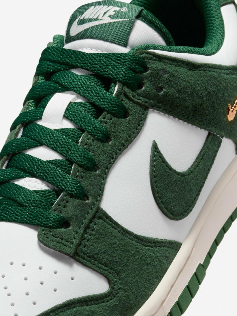 Sapatilhas Nike Dunk Low Verdes e Brancas Para Mulher