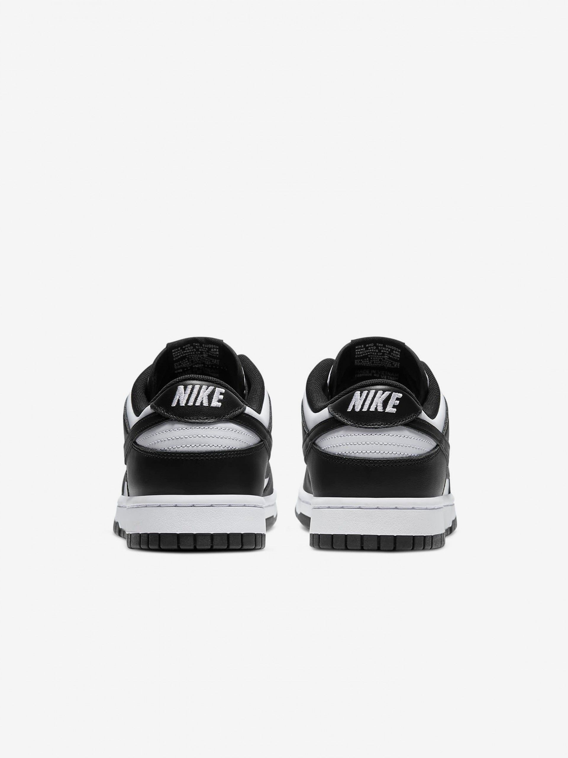 Sapatilhas Nike Dunk Low Retro Pretas e Brancas Para Homem