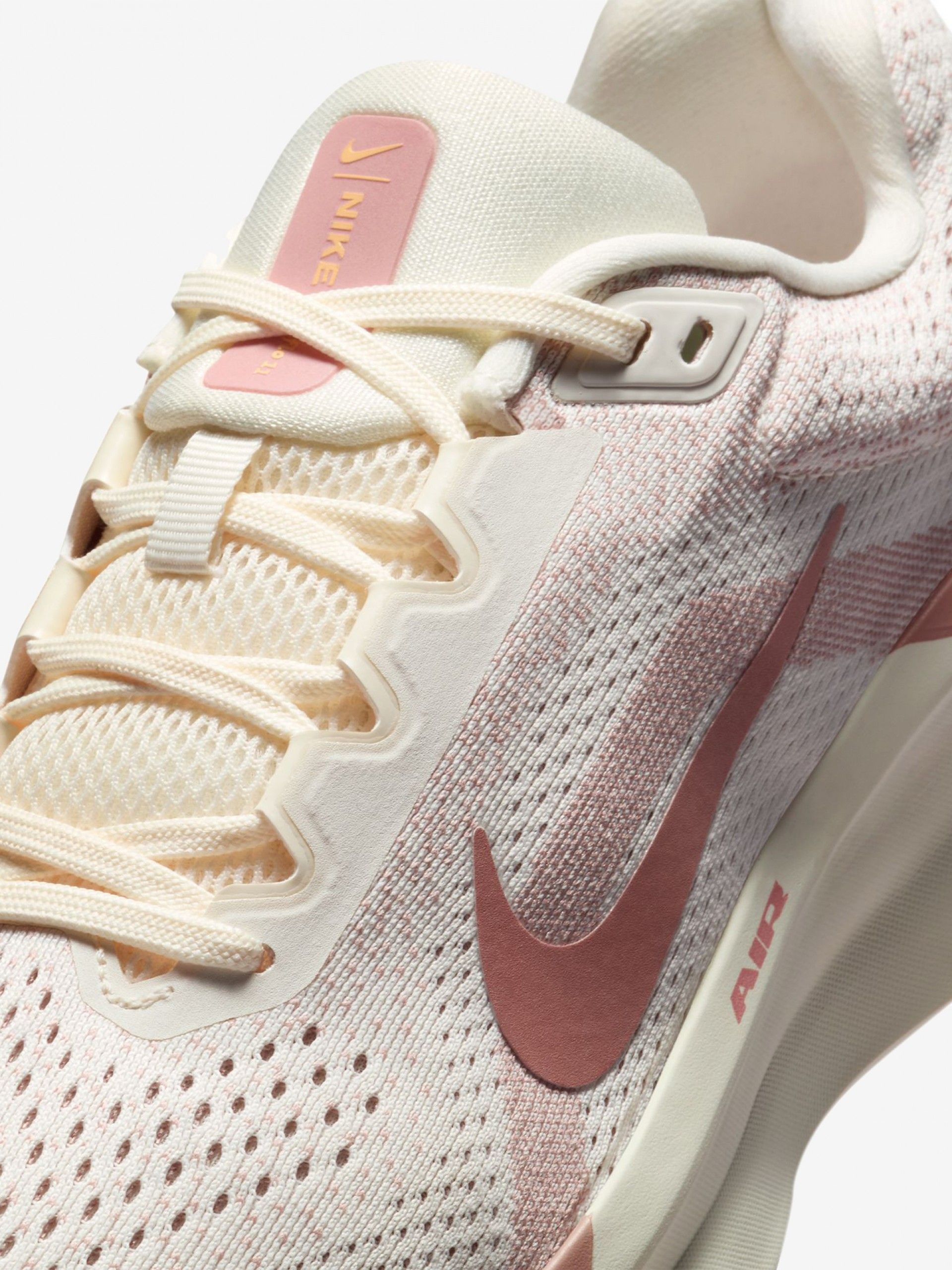 Zapatillas de Running Nike Winflo 11 Beige y Rosa Para Mujer