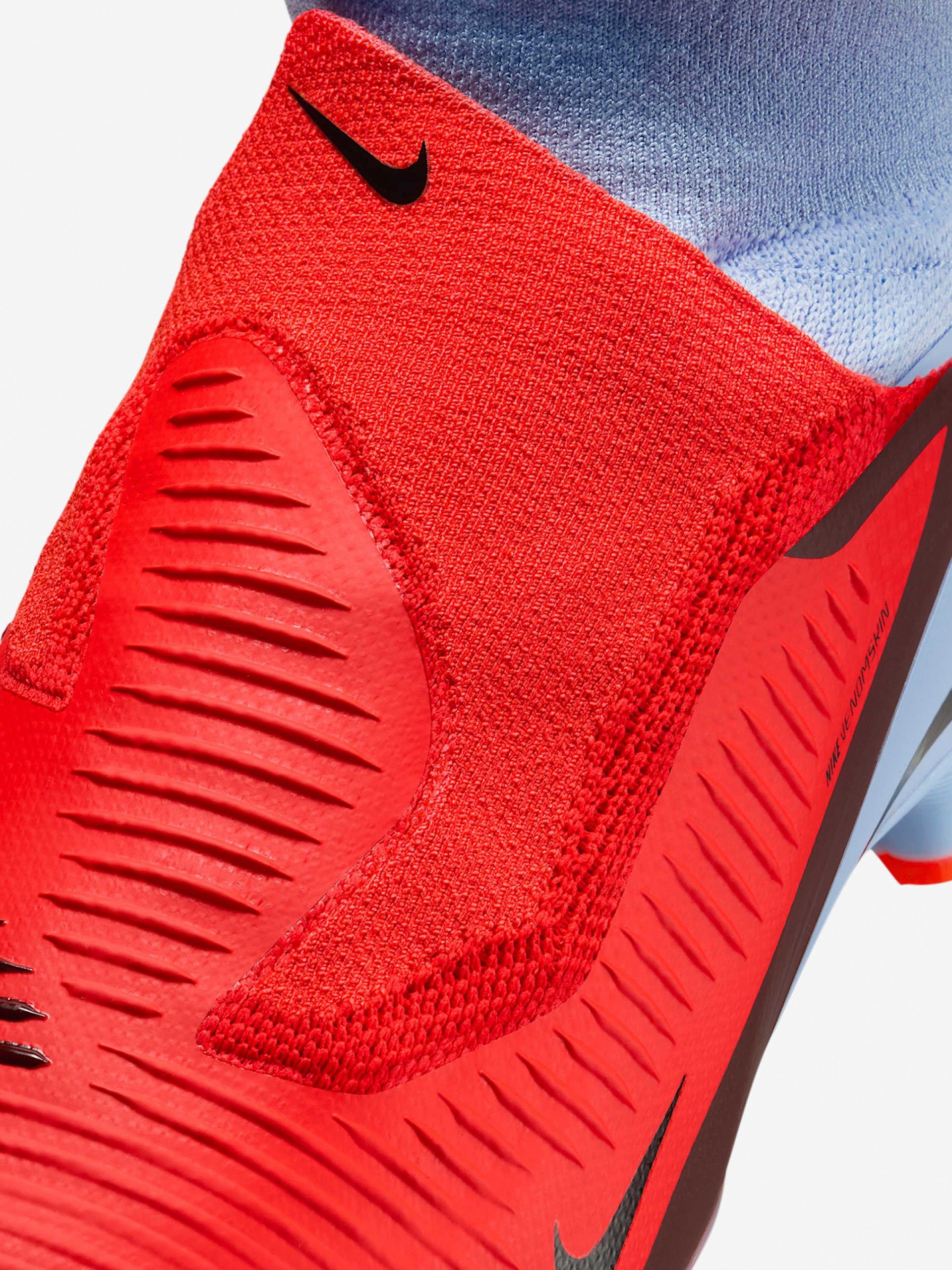 Nike Phantom 6 High Pro FG Football Boots