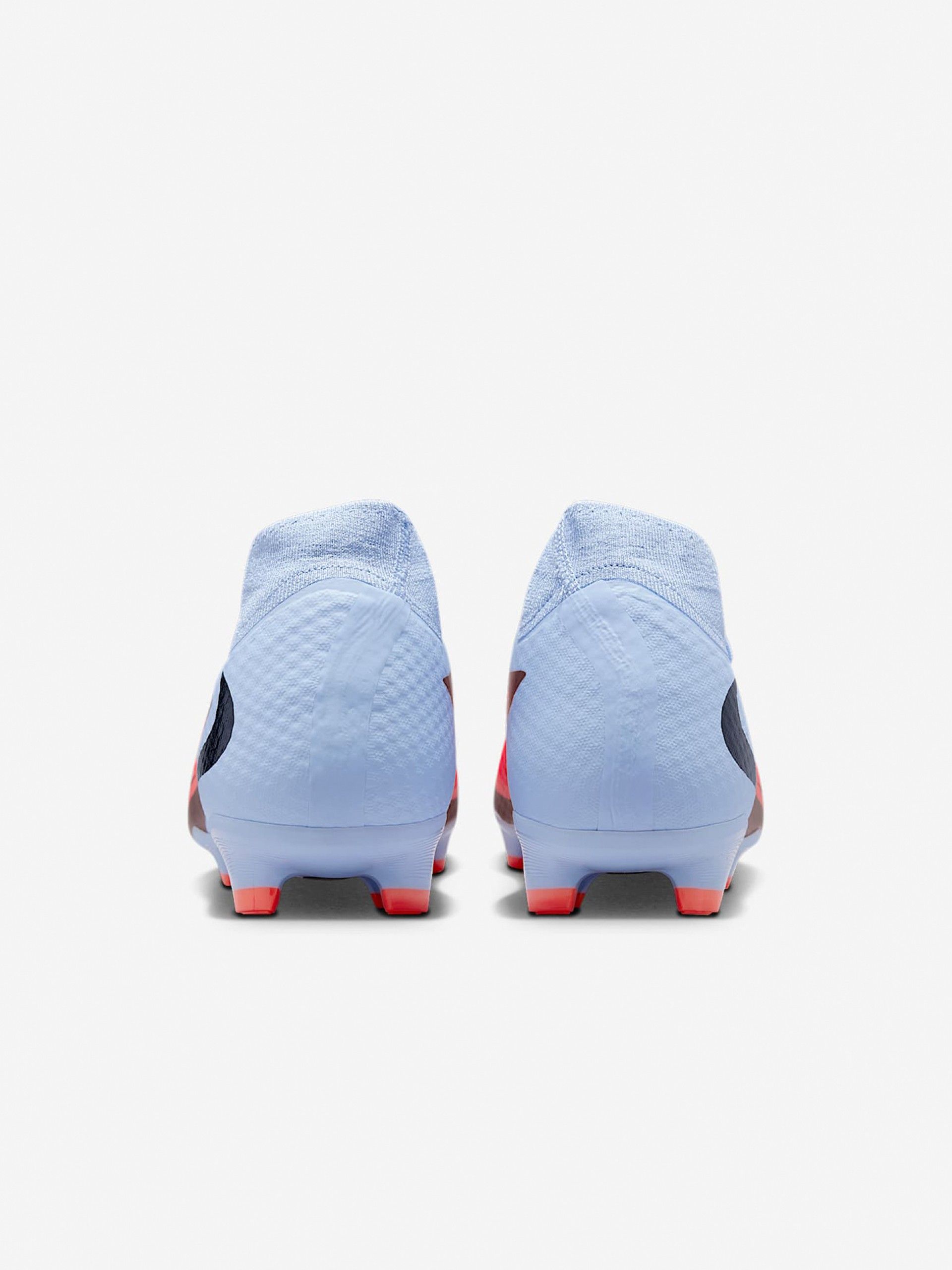 Nike Phantom 6 High Academy FG/MG Football Boots