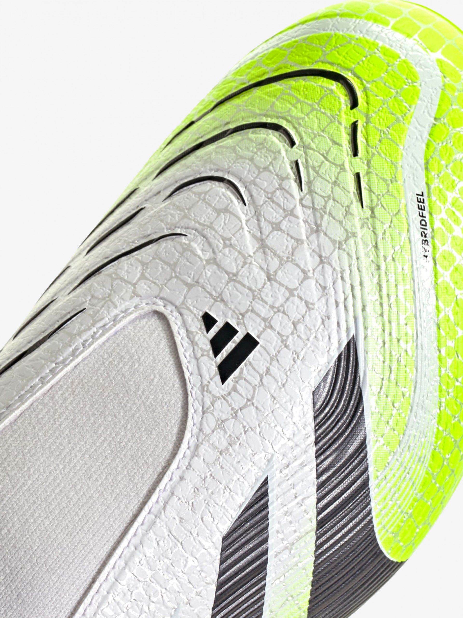 Chuteiras Adidas Predator League LL FG/MG