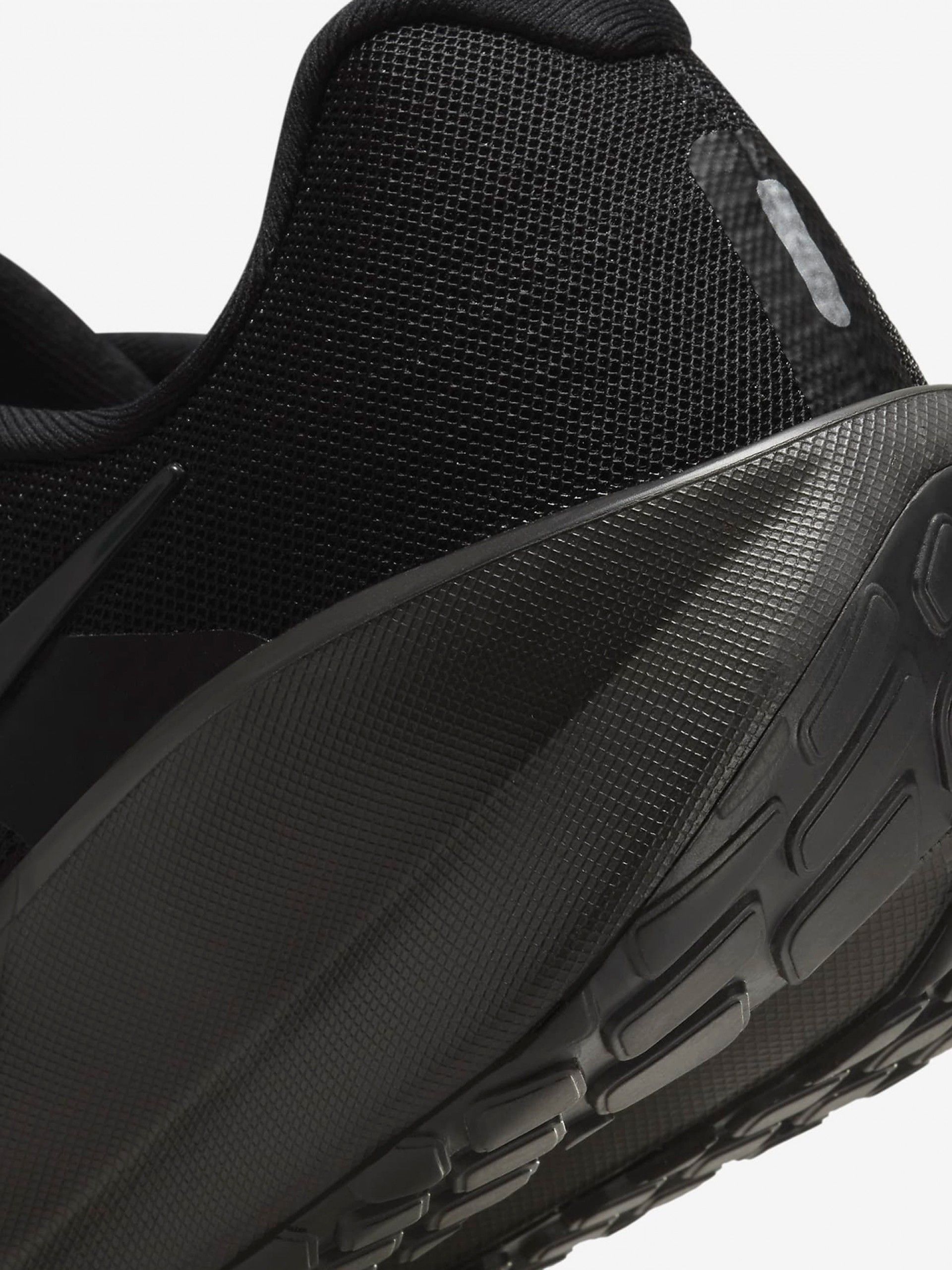 Nike Downshifter 13 WIDE Black Running Trainers For Men