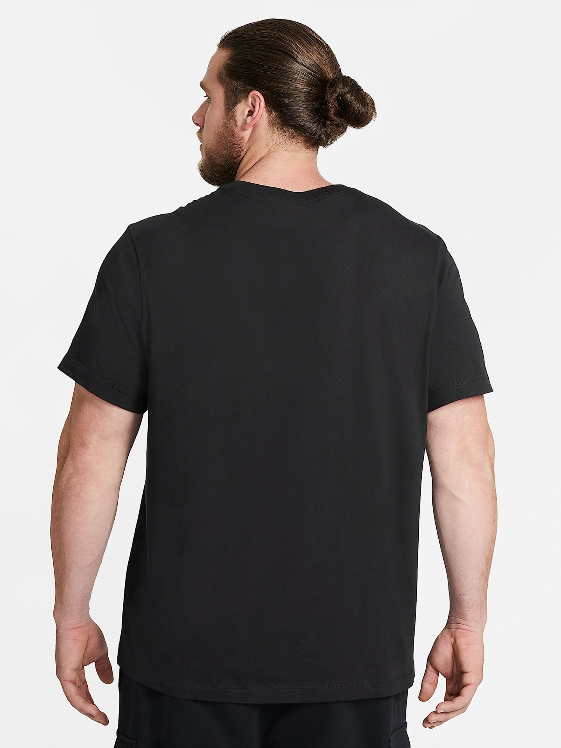 T-shirt Nike Sportswear Club Preta Para Homem