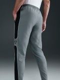 Calas de Futebol Nike Dri-FIT Academy Cinzentas Para Homem