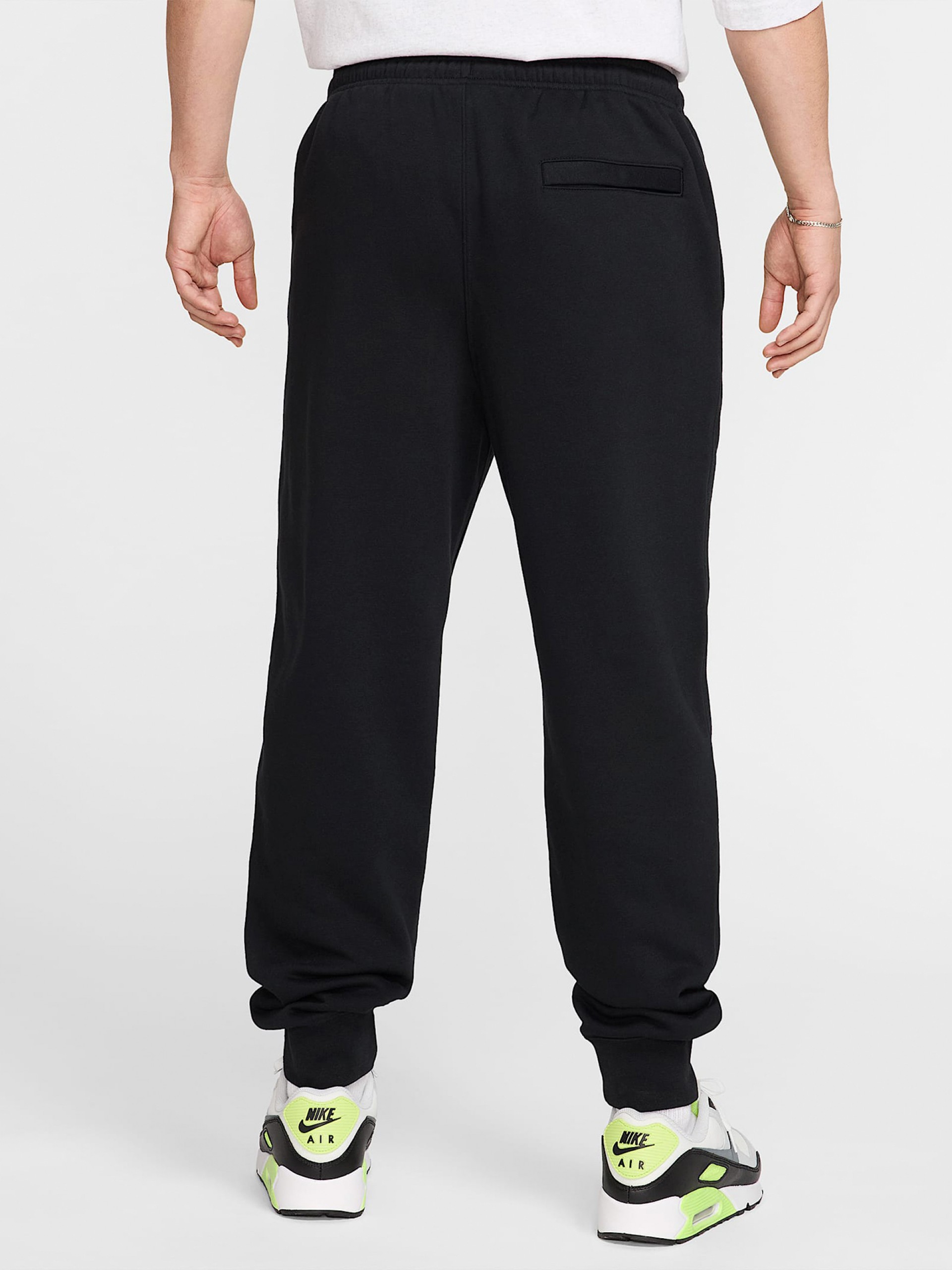 Calças Nike Club Joggers Pretas Para Homem