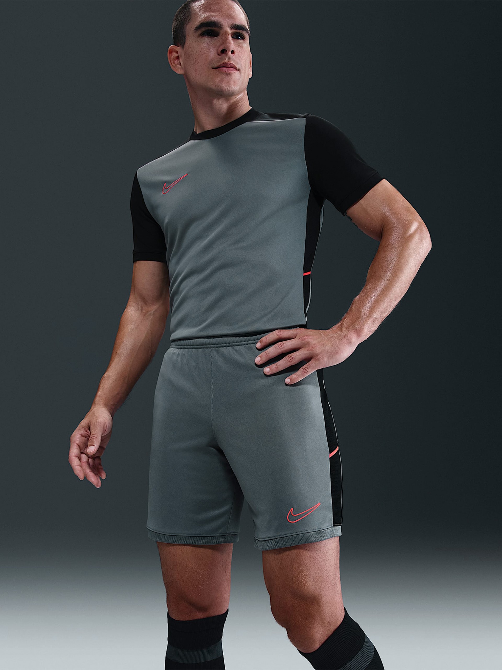 Nike Academy Dri-FIT 21cm Grey Football Shorts For Men