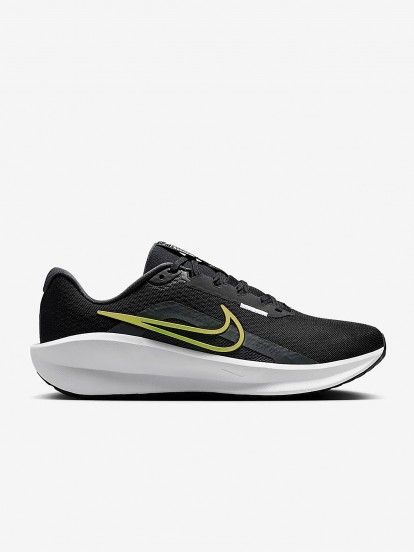 Nike Downshifter 13 Black and Green Running Trainers For Men