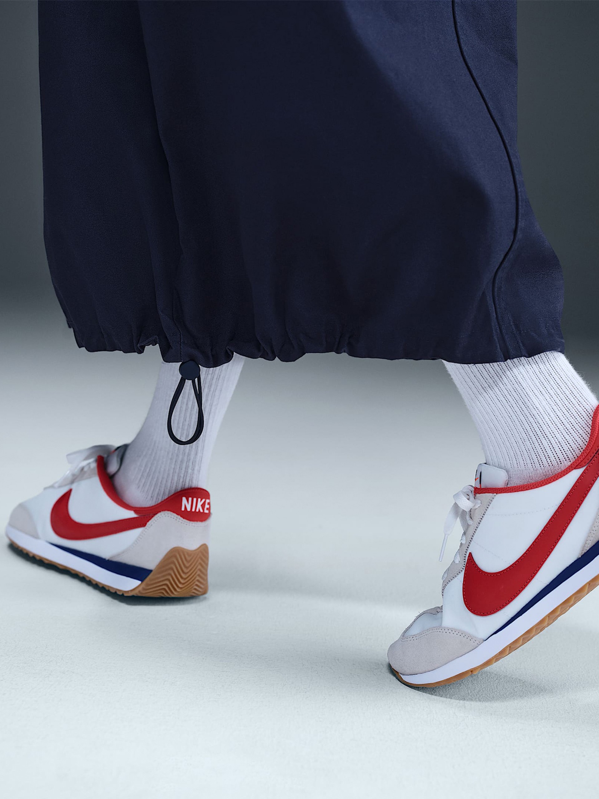 Nike Sportswear Loose Cargo Blue Midi Skirt For Women