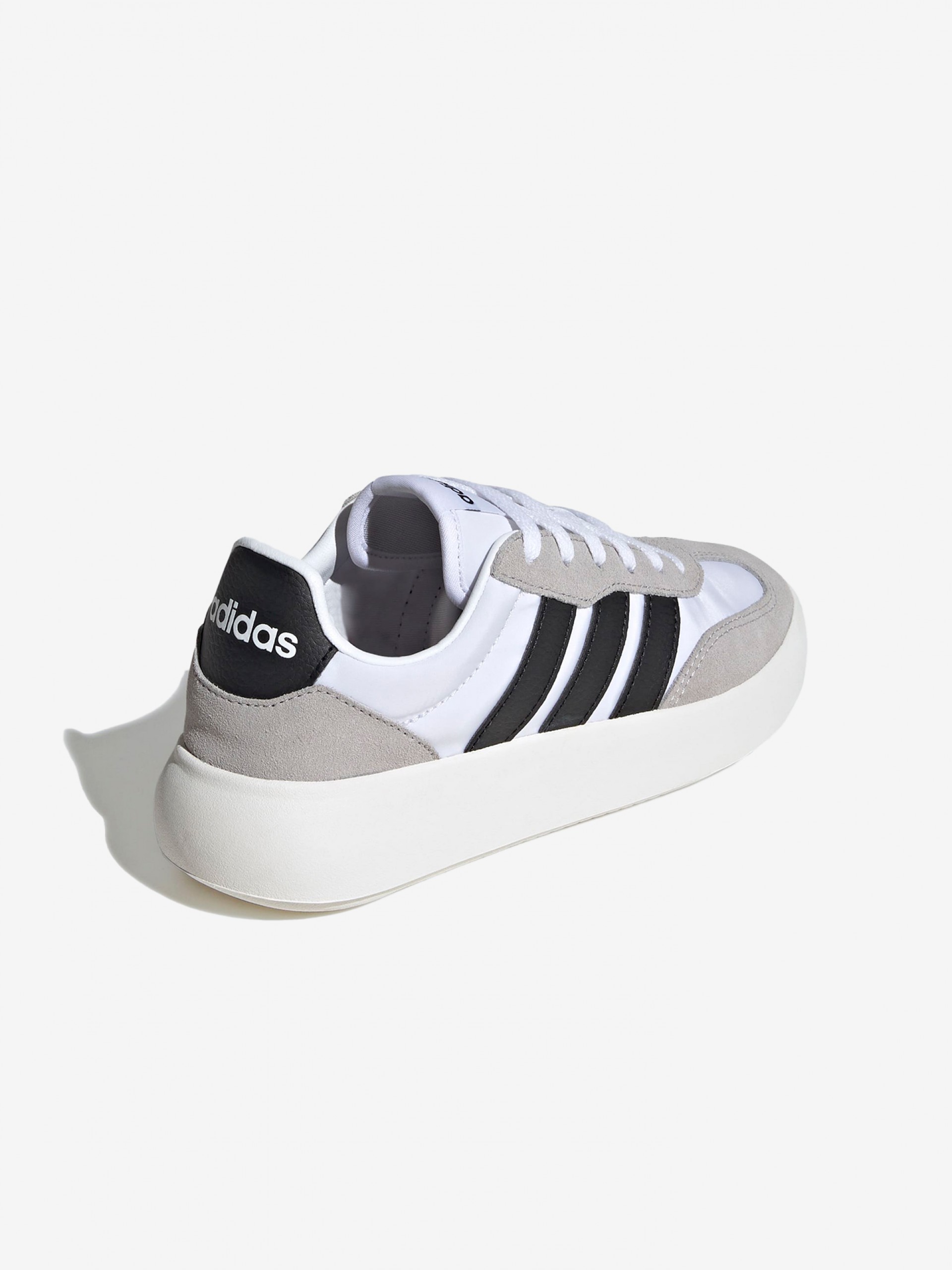 Zapatillas Adidas Barreda Decode J Grises y Blancas