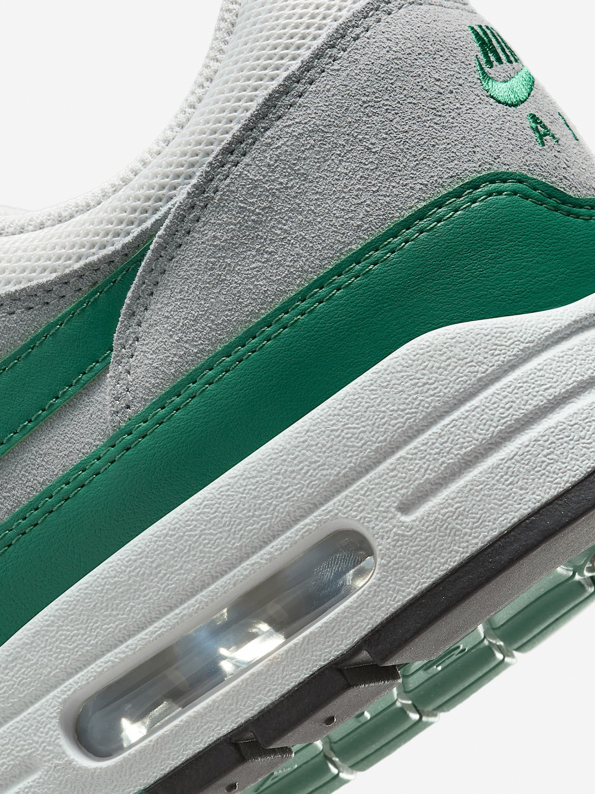 Sapatilhas Nike Air Max 1 Essential Cinzentas e Verdes Para Homem