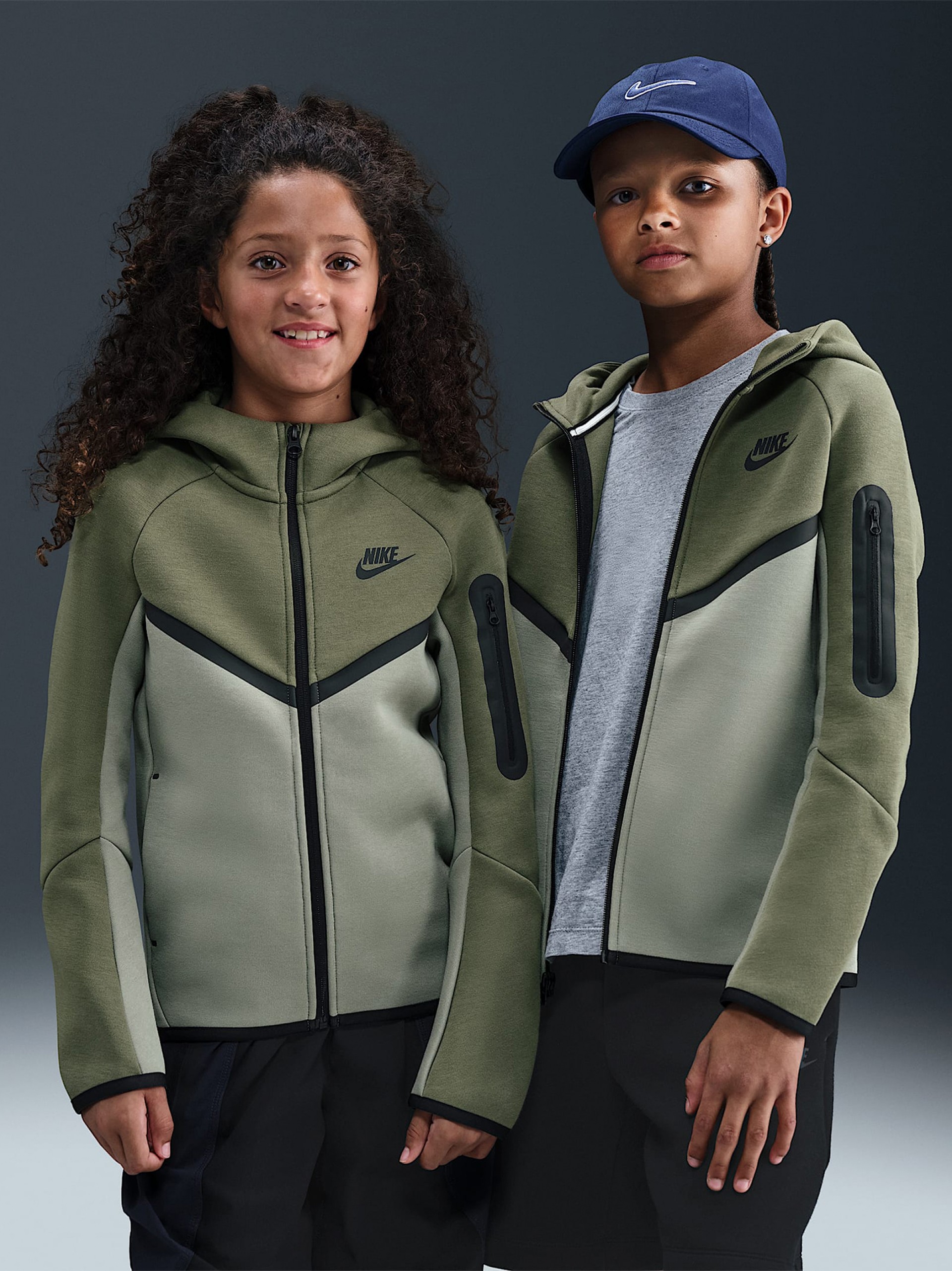 Nike Sportswear Tech Fleece Junior Green Hooded Jacket