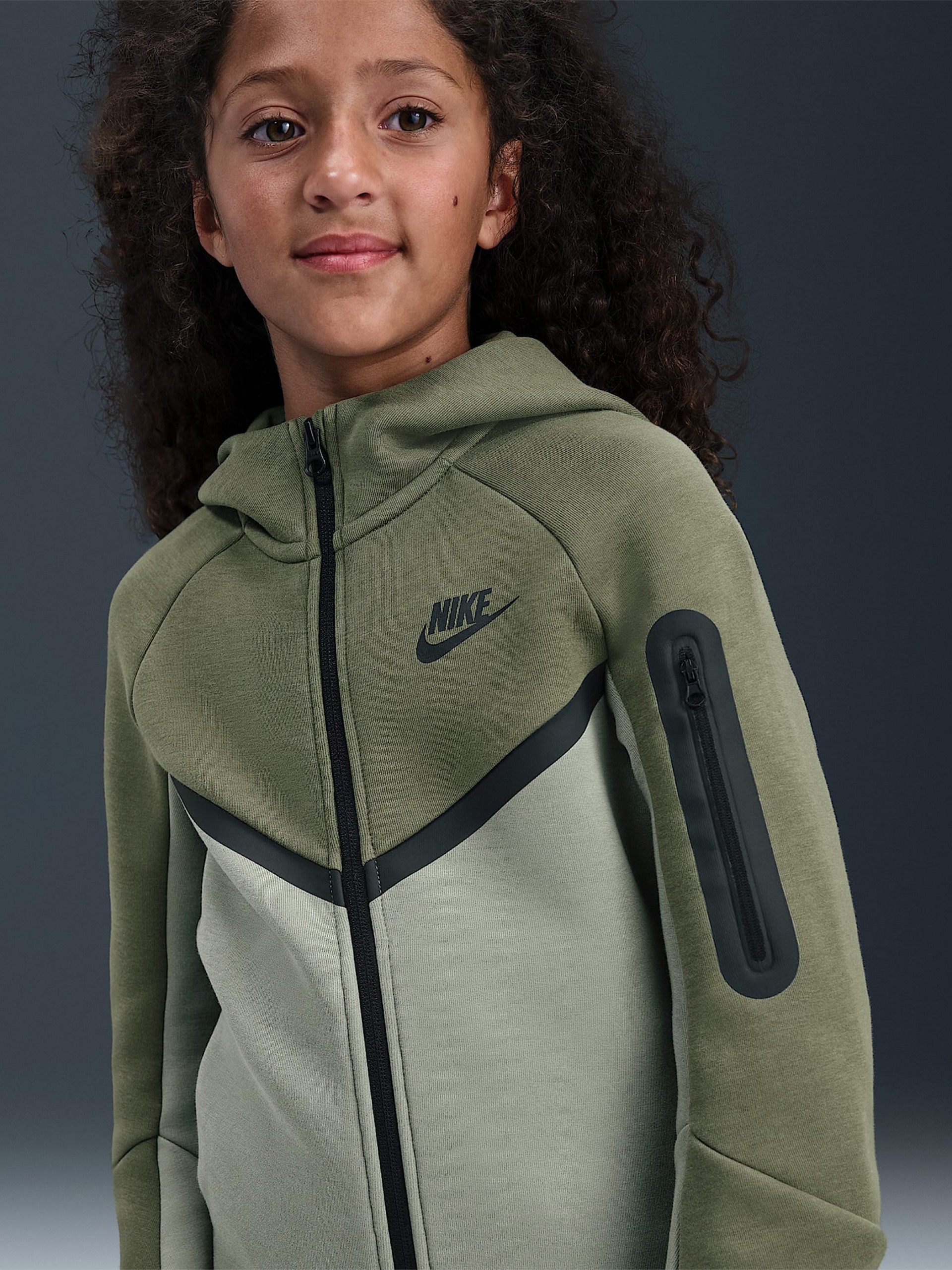 Nike Sportswear Tech Fleece Junior Green Hooded Jacket